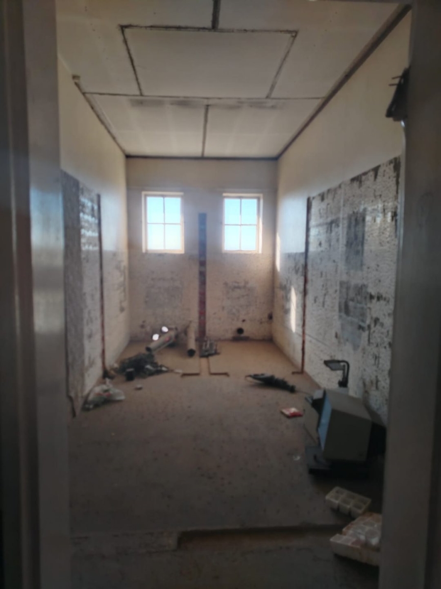  Bedroom Property for Sale in Ladybrand Free State